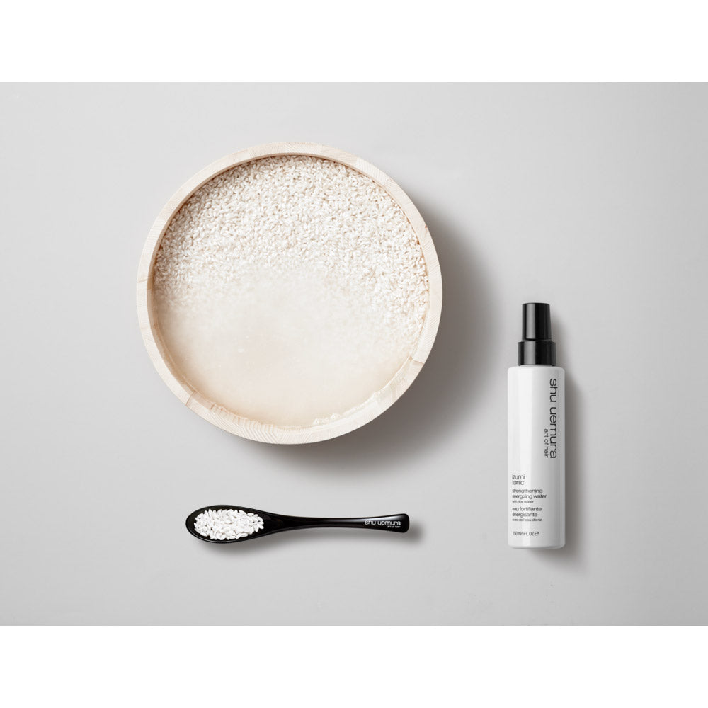 Shu Uemura Izumi Tonic Strenghtening Energizing Water  150ml - acqua spray fortificante ed energizzante