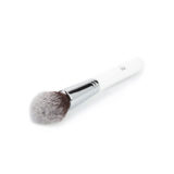 Ilū Make Up Tapered Powder Brush 205 - powder products brush