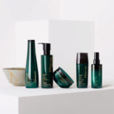 Shu Uemura Ultimate Reset Holidays Set 2024  - Christmas gift box