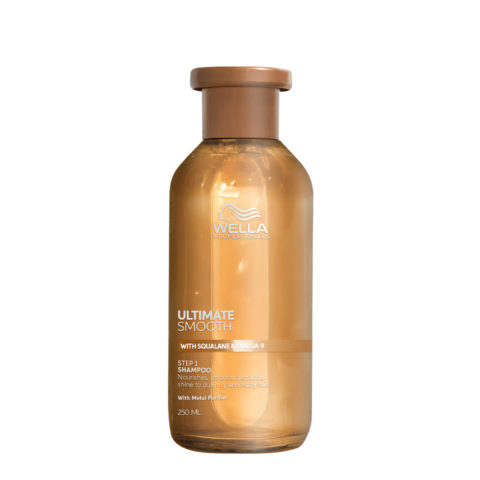 Wella Ultimate Smooth Shampoo 250ml - anti-frizz chelating shampoo